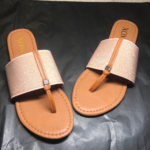 xoxo flat sandals